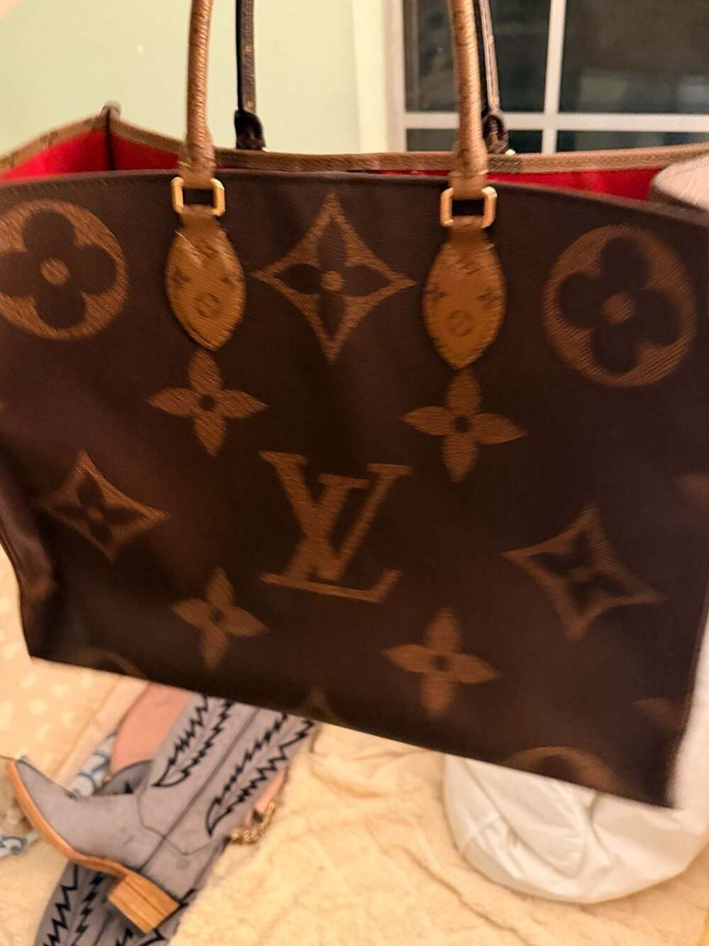 Louis Vuitton Monogram Giant OnTheGo MM Tote Bag